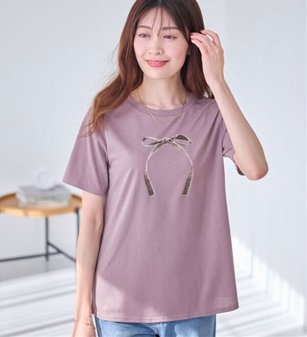 alotta（アロッタ）の「大人かわいいプリント綿混Ｔシャツ（Tシャツ）」｜詳細画像