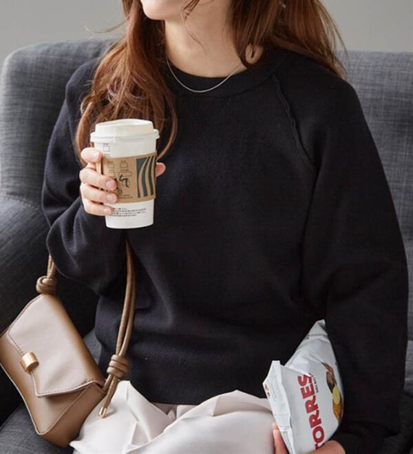 RANAN（ラナン）の「パチパチしにくい！大人のきれいめトレーナーニット（ニット・セーター）」｜詳細画像