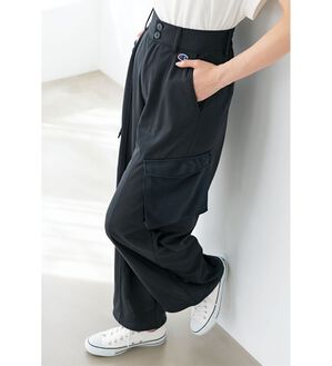 BELLUNA（ベルーナ）の「【ｃｈａｍｐｉｏｎ】ハイウエストカーゴパンツ（その他パンツ）」｜ブラック
