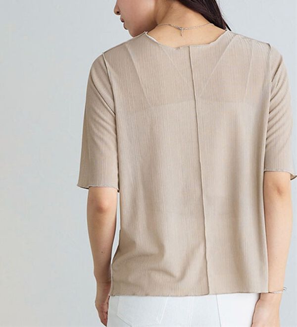 Pierrot（ピエロ）の「５分袖メロートップス（カットソー）」｜詳細画像