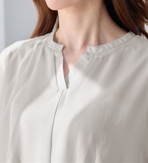 alotta（アロッタ）の「【接触冷感】裾タックふんわりブラウス（ブラウス）」｜詳細画像