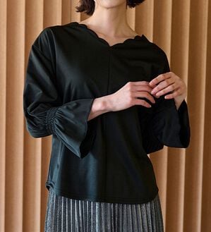 RANAN（ラナン）の「ひんやり！キャンディースリーブスカラップブラウス（カットソー）」｜ブラック