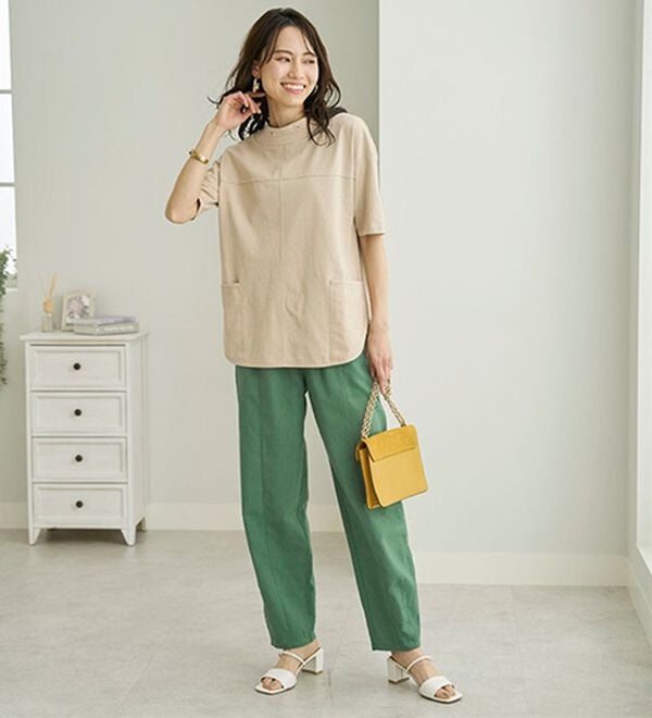 BELLUNA（ベルーナ）の「抗菌防臭綿１００％切替デザインプルオーバー（カットソー）」｜詳細画像