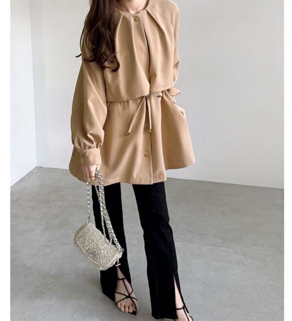 GeeRA（ジーラ）の「ケープデザインミドル丈マンパー（ブルゾン）」｜詳細画像