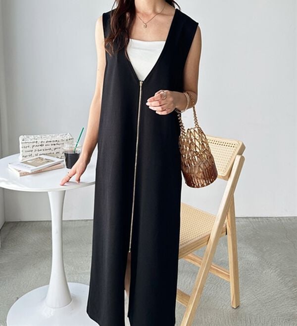 GeeRA（ジーラ）の「３ＷＡＹジップデザインジレワンピース（ジレ）」｜詳細画像