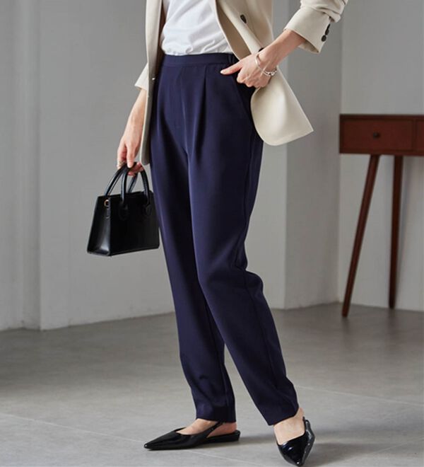 RANAN（ラナン）の「【選べる股下】美脚シルエットタックパンツ（股下６１・６５ｃｍ）（フルレングスパンツ）」｜詳細画像