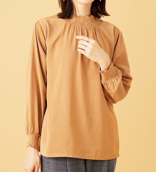BELLUNA（ベルーナ）の「衿＆袖ニット使い美人顔ブラウス（ブラウス）」｜詳細画像