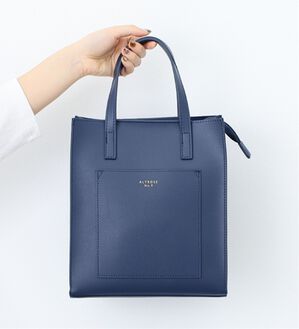BELLUNA（ベルーナ）の「スクエアー型トートバッグ（その他バッグ）」｜ネイビー
