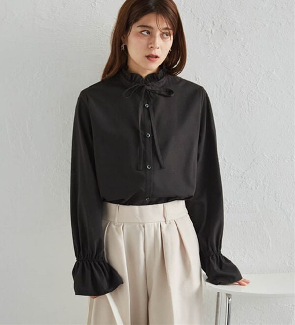 RANAN（ラナン）の「プチフリルリボン付きブラウス（ブラウス）」｜詳細画像