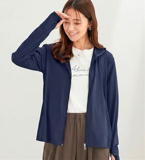 BELLUNA（ベルーナ）の「ヒンヤリ＆ＵＶ対策軽量パーカー（その他ジャケット）」｜ネイビー