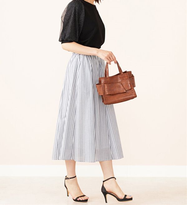 BELLUNA（ベルーナ）の「ラメチュール袖切替デザインプルオーバー（カットソー）」｜詳細画像