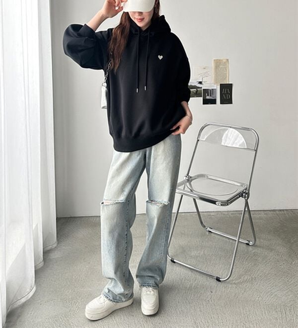 GeeRA（ジーラ）の「ハート刺繍裏起毛スウェットパーカー（パーカー）」｜詳細画像