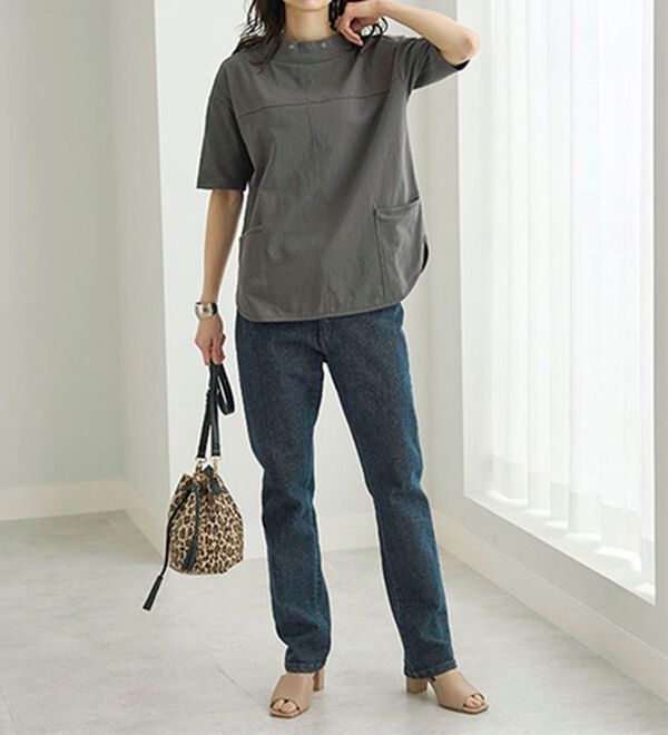 BELLUNA（ベルーナ）の「抗菌防臭綿１００％切替デザインプルオーバー（カットソー）」｜詳細画像