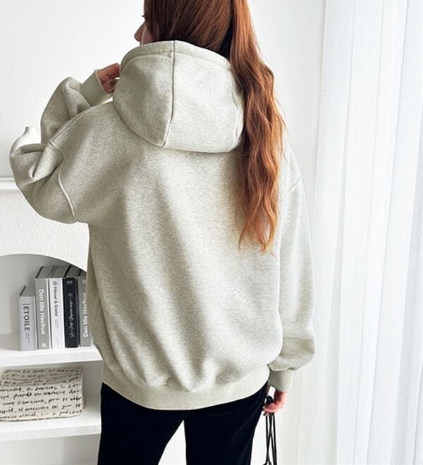 GeeRA（ジーラ）の「ハート刺繍裏起毛スウェットパーカー（パーカー）」｜詳細画像