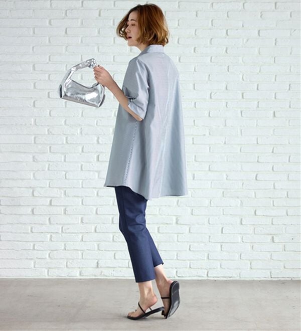 BELLUNA（ベルーナ）の「【接触冷感】麻調素材袖パール付シャツチュニック（チュニック）」｜詳細画像