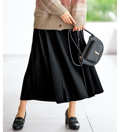 BELLUNA（ベルーナ）の「ウール調チェック柄タックデザインスカート（ロングスカート）」