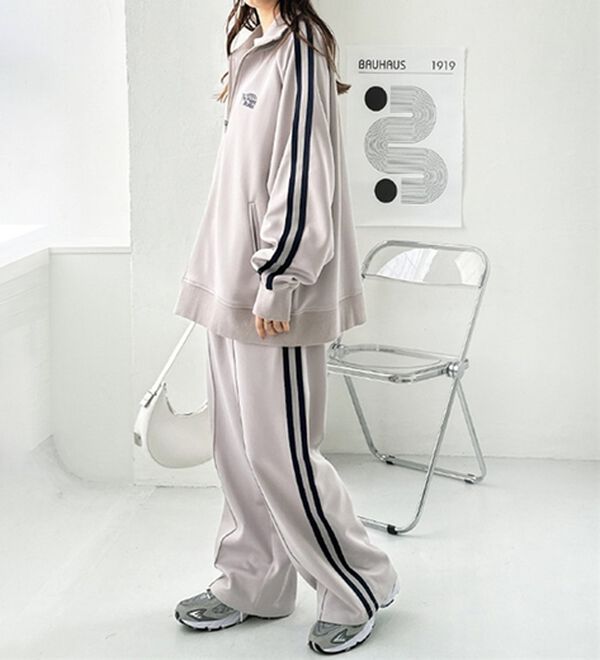 ロゴ刺しゅうライントラックジャケット - ベルーナ【公式】