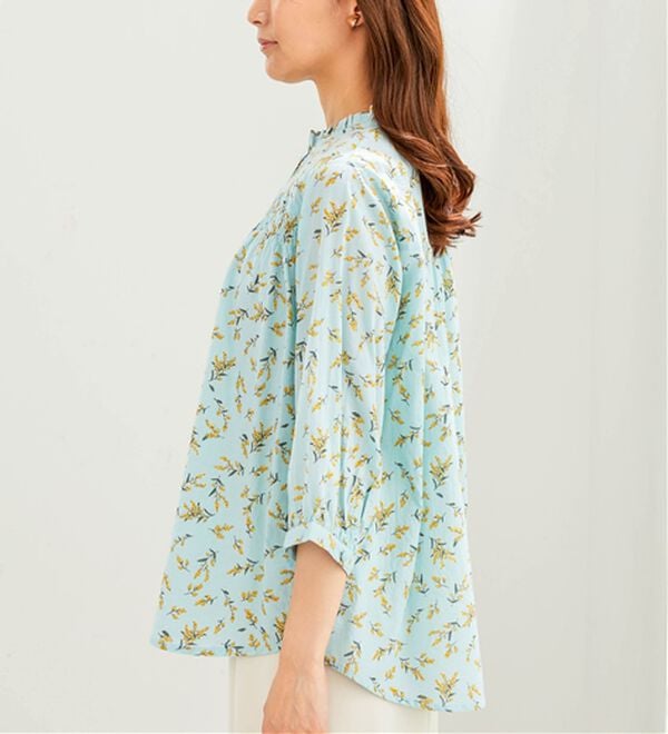 BELLUNA（ベルーナ）の「＜ＩＮＤＩＡ＞胸元シャーリングブラウス（ブラウス）」｜詳細画像