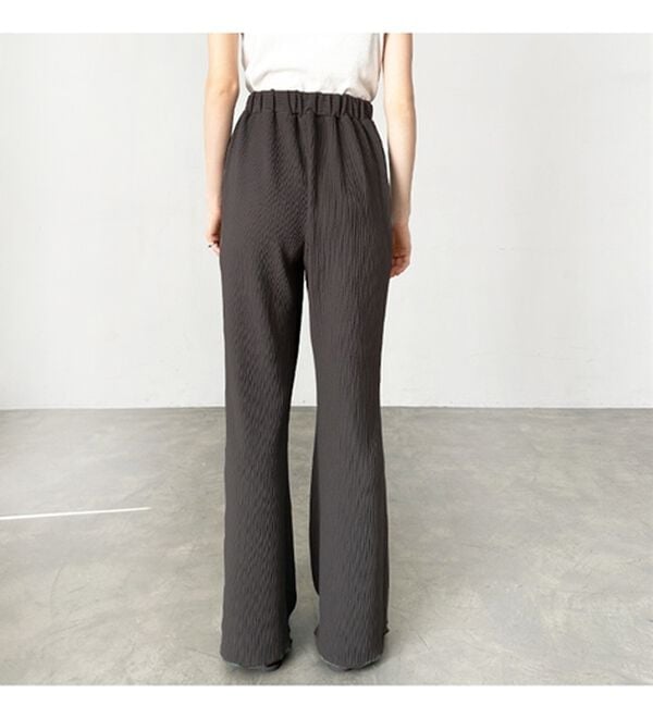 GeeRA（ジーラ）の「セルフカット美脚魅せセミフレアパンツ（フルレングスパンツ）」｜詳細画像