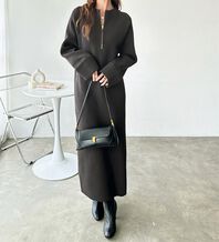 GeeRA（ジーラ）の「【着痩せニット】ハーフジップIラインワンピース（ニットワンピース）」