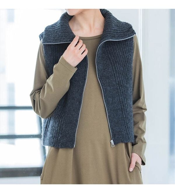 RANAN（ラナン）の「ファスナー付ニットベスト（ベスト）」｜詳細画像