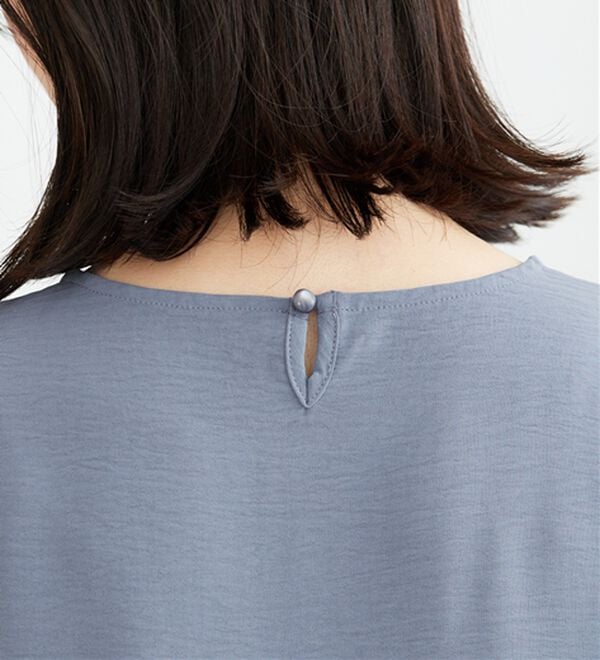 BELLUNA（ベルーナ）の「【2つの機能付き】お手入れ楽々！裾ギャザープルオーバー（ブラウス）」｜詳細画像