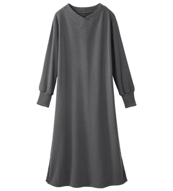 LAVIENNE（ラヴィエンヌ）の「裏起毛ワンピース（パジャマ・ルームウェア）」｜チャコール(V浅ネック)