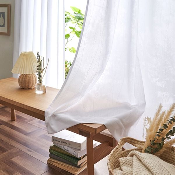 iellio（イエリオ）の「【日本製】断熱保温・UVカット付レースカーテン＜見えにくいレース・100サイズ・節電・省エネ対策・日焼け対策・洗える＞（レースカーテン）」｜ウェイブ