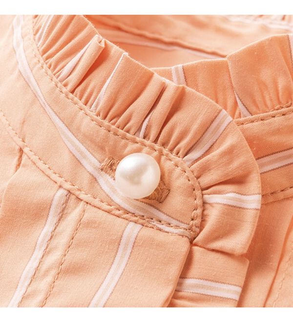 VINNO（ヴィノ）の「綿ストライプフリル衿ブラウス（ブラウス）」｜詳細画像