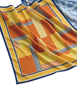 LAVIENNE（ラヴィエンヌ）の「涼感ひんやりスカーフ（その他下着・インナーウェア）」｜オレンジ系チェック柄