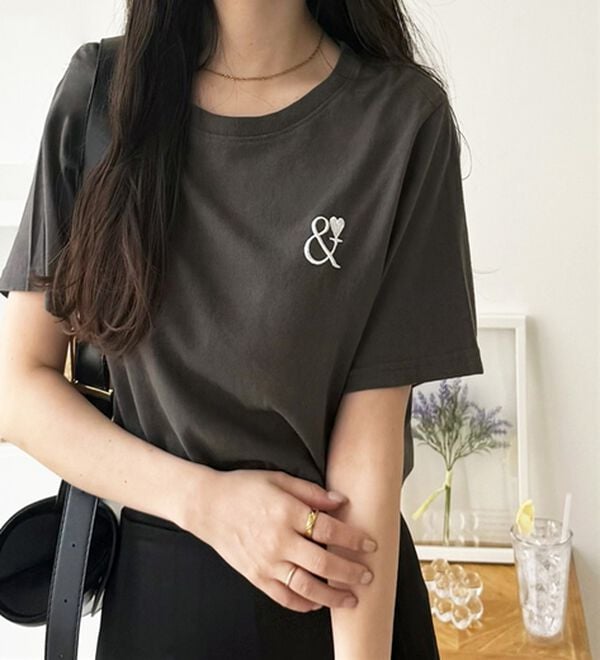 GeeRA（ジーラ）の「アンドハート刺しゅうＴシャツ（Tシャツ）」｜詳細画像