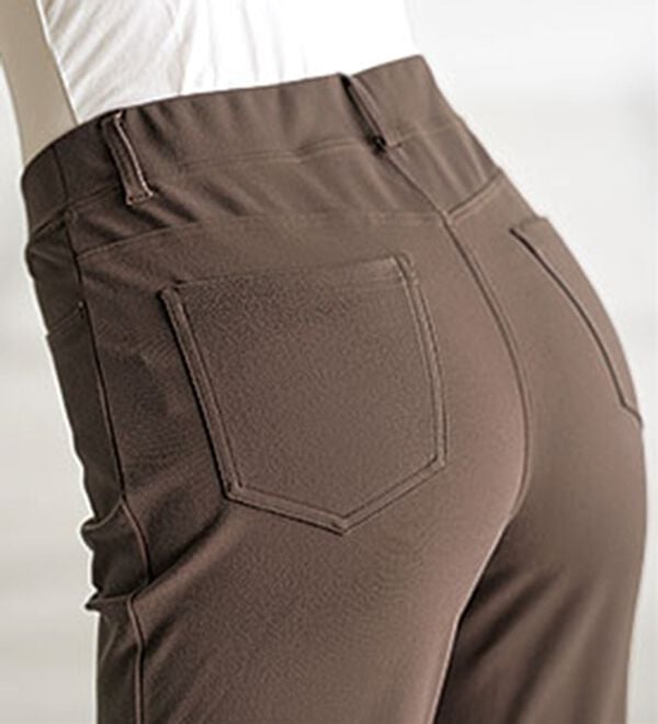 BELLUNA（ベルーナ）の「新触感！マシュマロみたいななめらかストレッチパンツ（フルレングスパンツ）」｜詳細画像