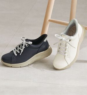 ルフラン（ルフラン）の「＜あとりえＯＫＡＤＡ＞５Ｅすぽ履きコンフォートシューズ（スニーカー）」｜詳細画像