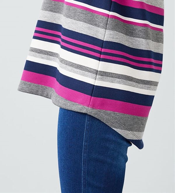 BELLUNA（ベルーナ）の「ふわふわ裏ファーハイネックプルオーバー（カットソー）」｜詳細画像