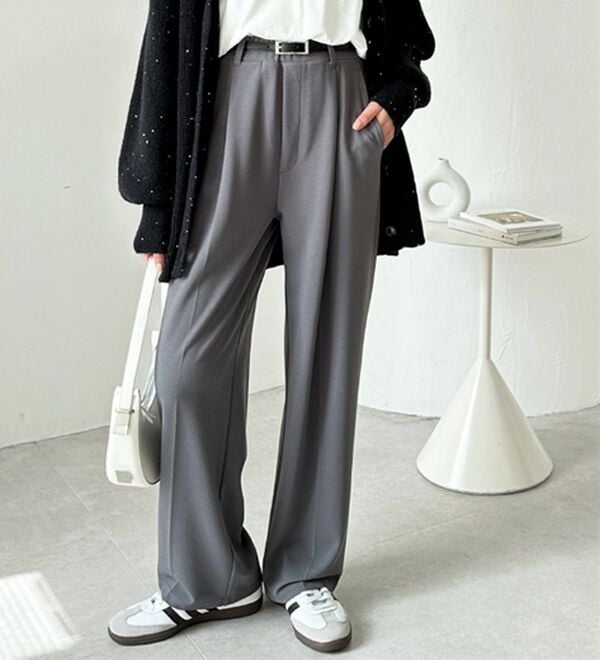 GeeRA（ジーラ）の「美脚魅せタックワイドスラックスパンツ（ワイドパンツ・ガウチョ）」｜詳細画像