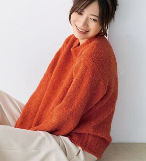 BELLUNA（ベルーナ）の「やわらかブークレニットプルオーバー（ニット・セーター）」｜オレンジ