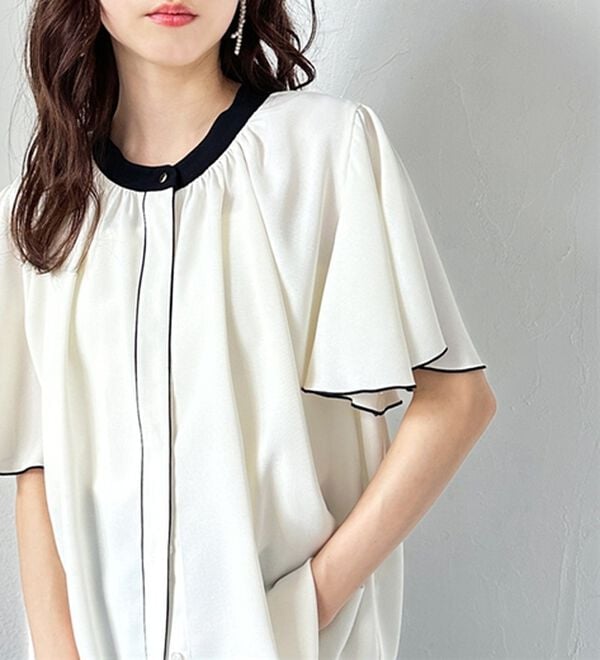 GeeRA（ジーラ）の「前後２ＷＡＹ配色フレアー袖ブラウス（ブラウス）」｜詳細画像