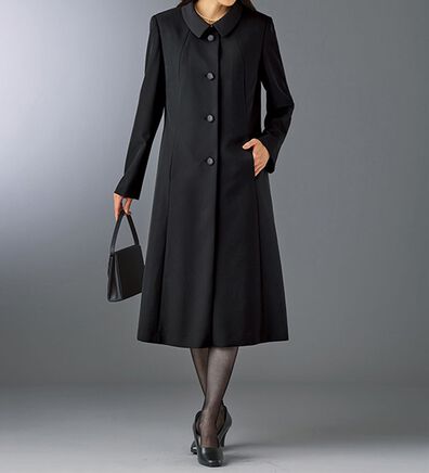 BELLUNA（ベルーナ）の「はっ水加工フォーマルコート（ライナー付）（ブラックフォーマル（喪服・礼服））」