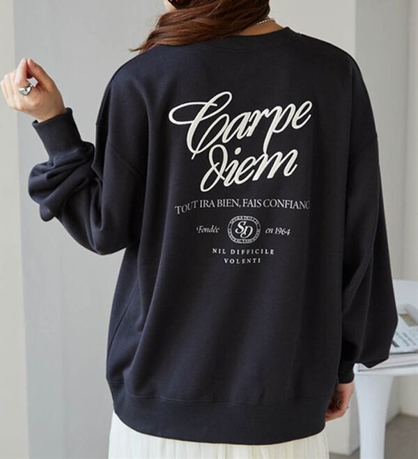 RANAN（ラナン）の「バックロゴ刺しゅうスウェット（トレーナー・スウェット）」｜チャコール