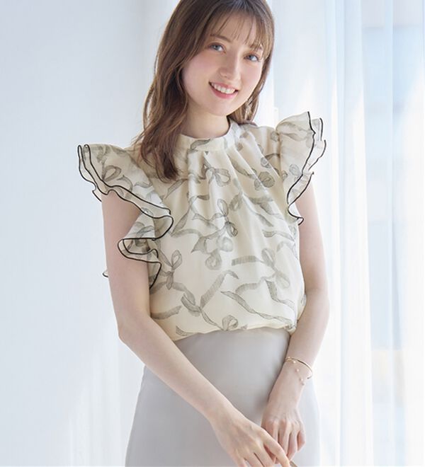 alotta（アロッタ）の「リボン柄フリル袖ブラウス（ブラウス）」｜詳細画像