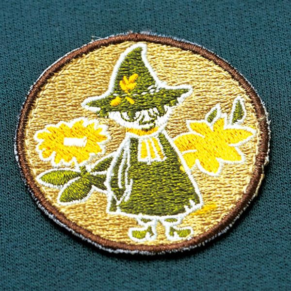 BELLUNA（ベルーナ）の「ムーミンワッペンカーディガン（ニットカーディガン）」｜詳細画像