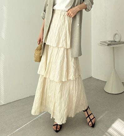 GeeRA（ジーラ）の「ワッシャー素材ティアードスカート（ロングスカート）」