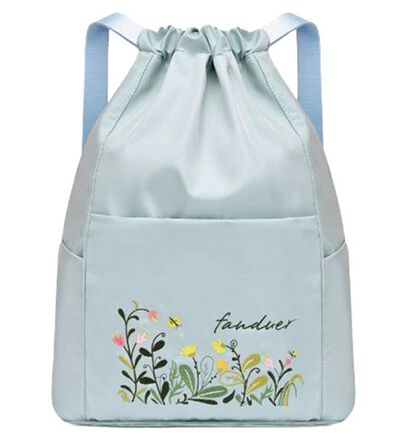 「折りたためる便利なリュックサック（リュック）」