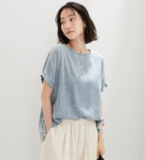 BELLUNA（ベルーナ）の「シアーデニム素材ゆったりブラウス（ブラウス）」｜ケミカル