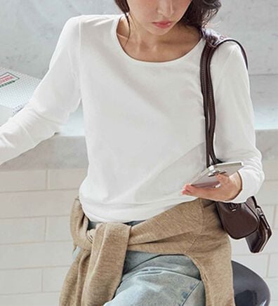 CHAN ME（チャンミ）の「ラウンドネックＴシャツ（Tシャツ）」
