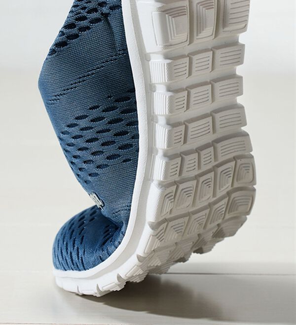 「＜ケイパ＞軽量メッシュスニーカー（メンズスニーカー）」｜詳細画像