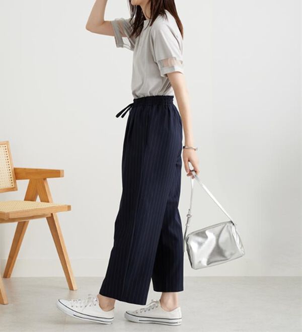 BELLUNA（ベルーナ）の「【嬉しい機能付き！】とろみ素材ドロスト使いワイドパンツ（ワイドパンツ・ガウチョ）」｜詳細画像