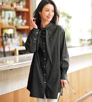 BELLUNA（ベルーナ）の「デニム素材ボウタイデザインチュニック（チュニック）」｜詳細画像