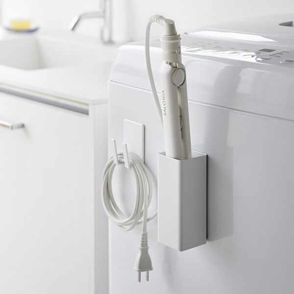 iellio（イエリオ）の「タワー　マグネットヘアーアイロン＆コードホルダー＜ｔｏｗｅｒ山崎実業＞（洗面用品）」｜詳細画像