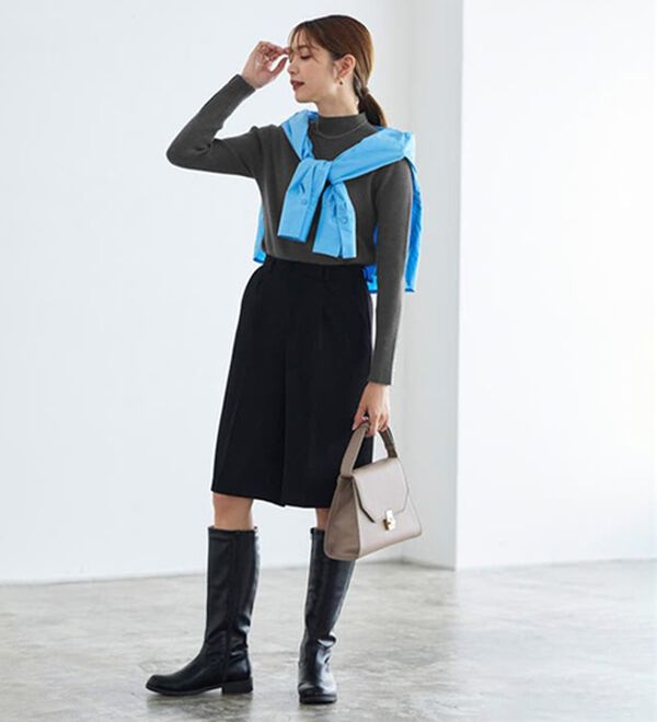 Pierrot（ピエロ）の「【選べるネック】袖ボタンリブニット（ニット・セーター）」｜詳細画像